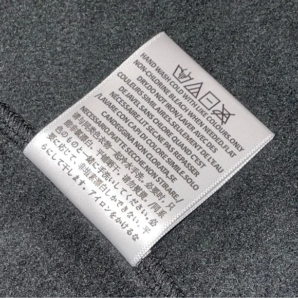 Fear of God Essentials Pullover Chest
Logo Hoodie Stretch Limo/Black Size Large - Picture 9 of 9